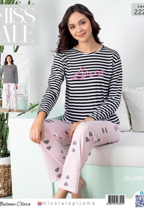 Pijama dama din suprem,Culoare diverificata ,Imprimeu Love ,En-gros