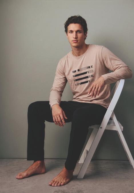 Pijama barbati Serena cu maneca lunga si pantalon lungi ,Engros