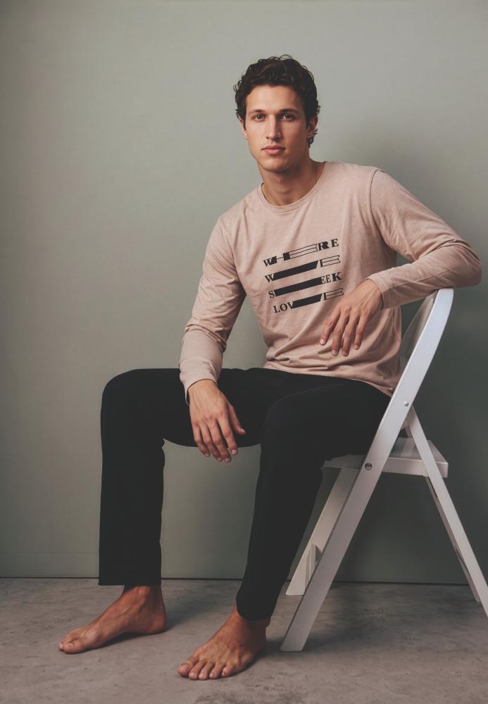 Pijama barbati Serena cu maneca lunga si pantalon lungi ,Engros